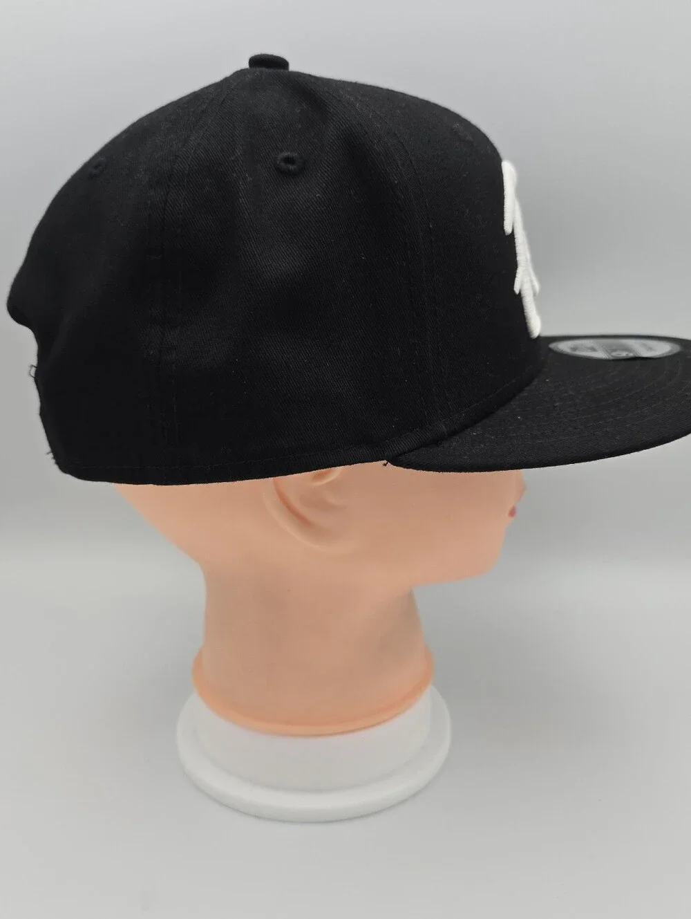 New Era 9Fifty Fiore Black Adjustable Snapback Hat